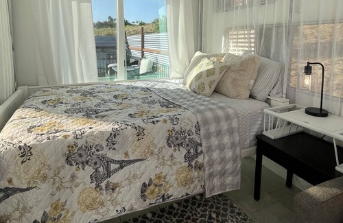 Temecula House | Charming retreat pet friendly in the wine country