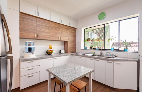 Santa Cruz House | Charming Rooftop Studio in Miraflores Guesthouse
