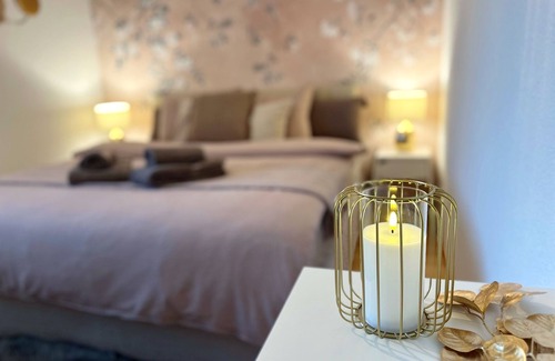 Saint-Pierre-de-Clages Bed & Breakfast | Charming room in the heart of the Alps