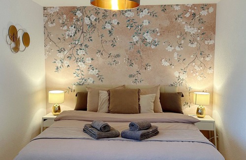 Saint-Pierre-de-Clages Bed & Breakfast | Charming room in the heart of the Alps