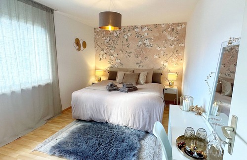 Saint-Pierre-de-Clages Bed & Breakfast | Charming room in the heart of the Alps