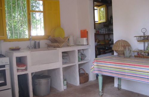 Jimena de la Frontera Cottage | Charming rustic cottage set in a fruit grove Sleeps 6