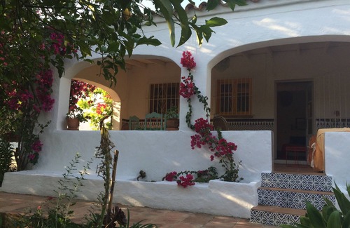 Jimena de la Frontera Cottage | Charming rustic cottage set in a fruit grove Sleeps 6