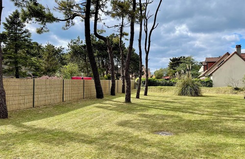 Portbail House | Charming small house in a large garden, close to the Beach