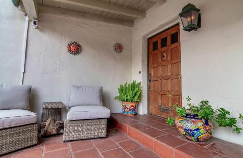 Mid-Wilshire House | Charming Spanish Villa with Jacuzzi in Prime LA Beverly Grove
