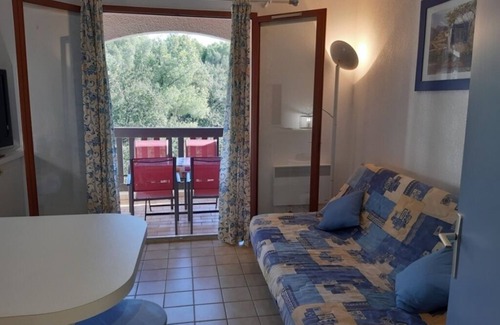 Miramar Apartment | Charming studio 700 m from the center and close to the beach