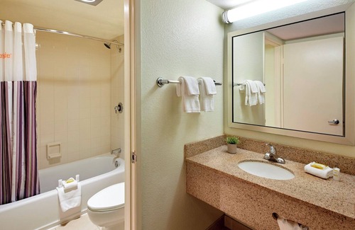 University Heights Hotel | Charming Stay Minutes Away from SeaWorld & San Diego Zoo