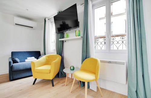 Quartier du Faubourg-Montmartre Apartment | Charming Studio - 2P - Sentier