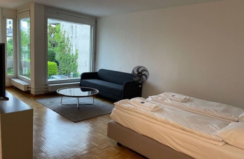 Hochschulen Apartment | Charming studio in the city center (Art 4)