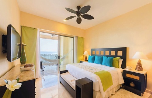 Conchas Chinas Resort | Charming Studio/1/2 bdr resort in brilliant Puerto Vallarta with beach access