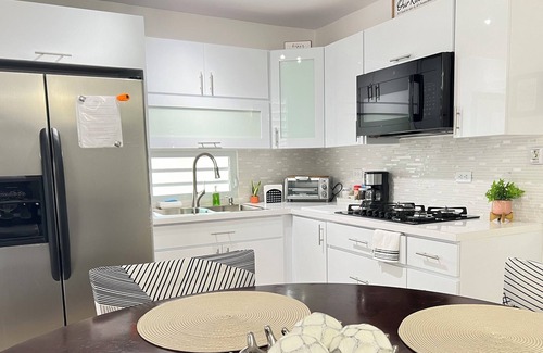 Barceloneta Apartment | Charming studio perfectly located between beaches, outlets & restaurants.