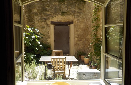 Bonnieux Apartment | Charming studio Wifi, Kitchen, Bonnieux terrace in the Luberon
