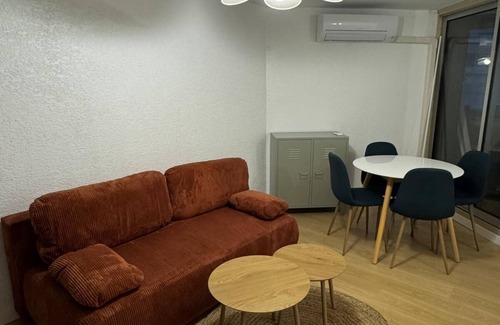 Saint-Hippolyte Apartment | Charming Studio with sea view + direct sea access