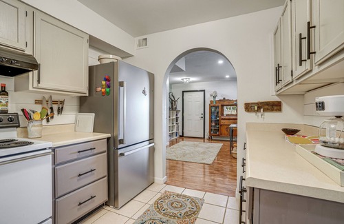 Sun City House | Charming Sun City Getaway Near Golf & Casinos!