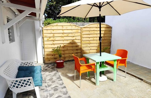 Saint-Joseph Apartment | Charming T1 in the countryside with all comforts. Ideal for recharging your batteries.