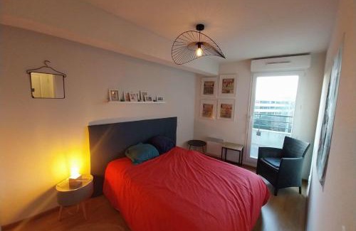 Vannes Apartment | Charming T3 with balcony near beach