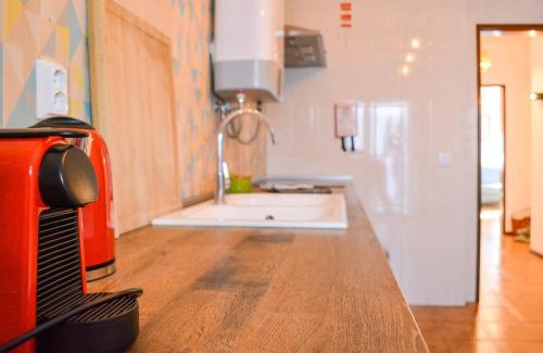 Peniche Apartment | Charming T3 with patio, beach and surf