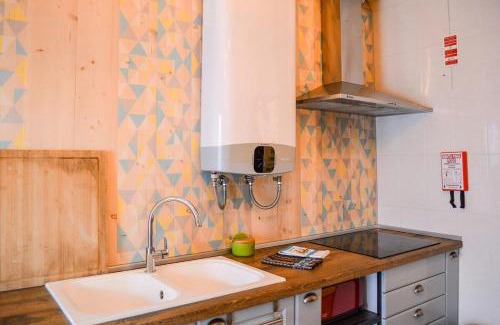 Peniche Apartment | Charming T3 with patio, beach and surf