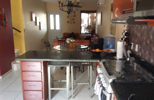 Villa Marina Condo | Charming Townhouse Condo w/Large Pool 2 Blocks from Beach