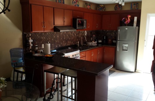 Villa Marina Condo | Charming Townhouse Condo w/Large Pool 2 Blocks from Beach