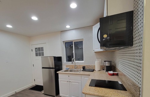 Kit Carson Apartment | Charming, tranquil guesthouse for a relaxing stay