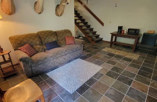 Wilburton House | Charming Two-Story Escape by Golf Course – Close to Robbers Cave Park