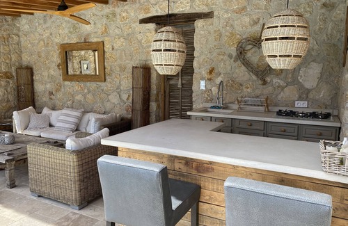 Le Collet House | Charming Villa in dominant position for 10pax near VALBONNE