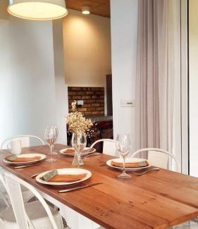 New Grove House | Charming Villa in a connected Countryside