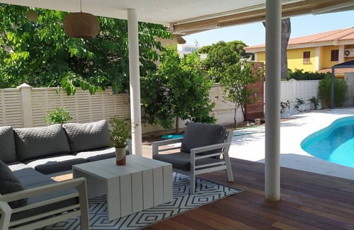 Les Meravelles Ski Chalet | Charming villa in Playa de Palma in a quiet residential area.