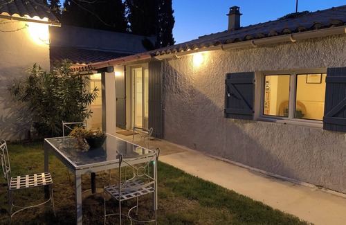 Seguret House | Charming Villa In Provence With Private Garden