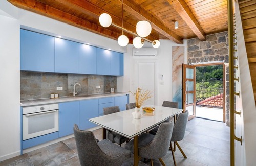 Tugare Villa | Charming Villa Perina with private heated pool