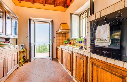 Mascali Villa | Charming Villa With Pool and Panoramic Surroundings
