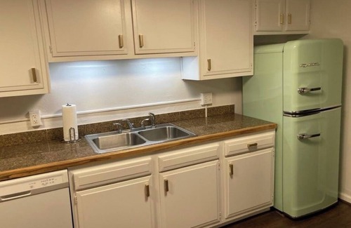 West Highland Condo | Charming West Highlands Condo!
