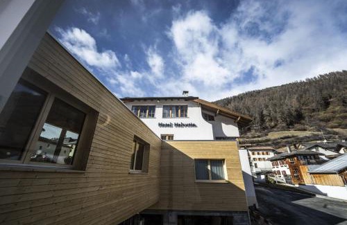 Santa Maria Val Muestair Apartment | Chasa Helvetia Studio