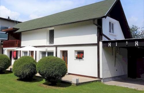 Liptovske Klacany House | Chata Marta