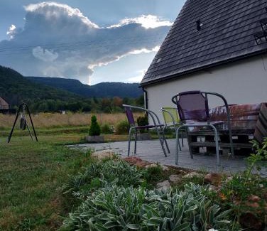Radkow House | Chata Otulina Radków - komfortowa chata z widokiem w Górach Stołowych