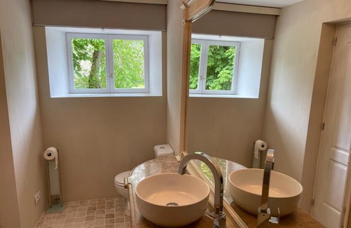 Saint-Christoly-de-Blaye Apartment | Chateau Bavolier
