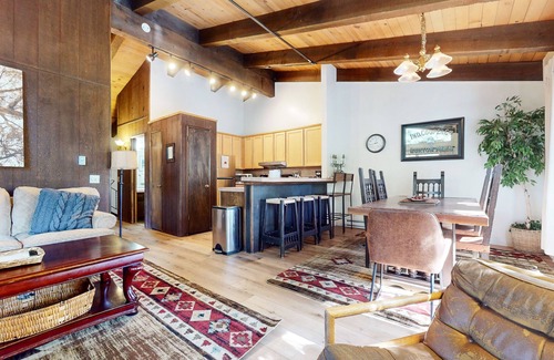 Mammoth Lakes Condo | Chateau de Montagne 17 Spacious Family Townhome with Great Complex Amenities On Shuttle Route by RedAwning