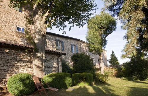 Riverie Hotel | Chateau De Riverie chambres et table d'hôtes