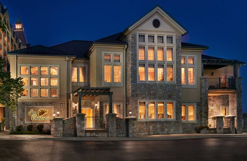 Table Rock Resort | Chateau On The Lake Resort Spa and Convention Center