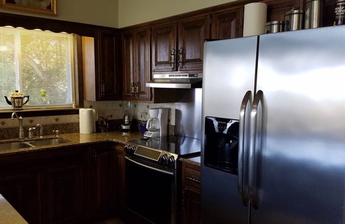 Lost Bridge Village House | Chateau Pharrview-Huge Lake View-Close to Marina-Pool-Lots of Wildlife