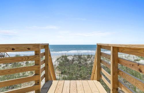 Ocean Isle Beach House | Cheek to Cheek Oceanfront OIB, Brunswick Vacation Rentals