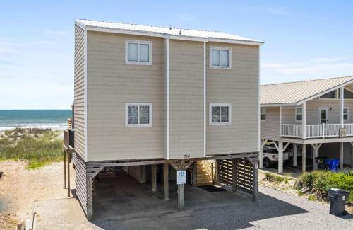 Ocean Isle Beach House | Cheek to Cheek Oceanfront OIB, Brunswick Vacation Rentals
