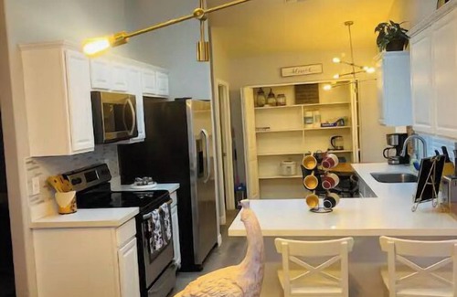 Pecos North House | Cheerful 4 bed3 ba home with pool heated