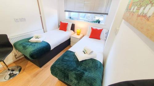 Cheltenham House | Cheerful 4-bedroom House