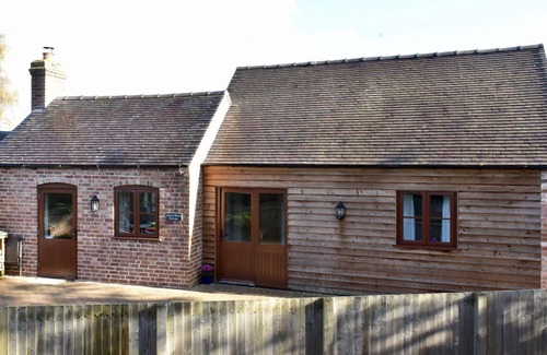 Wollerton House | Cheese Room Cottage by Interhome