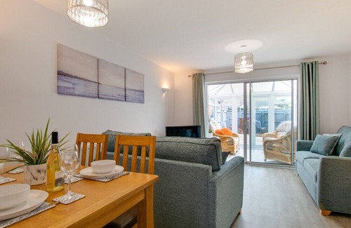 Wyke Regis House | Chesil Retreat - Two Bedroom House, Sleeps 4