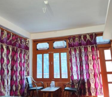 Banjar House | Chetan Home Stay II Flachan Darshan II