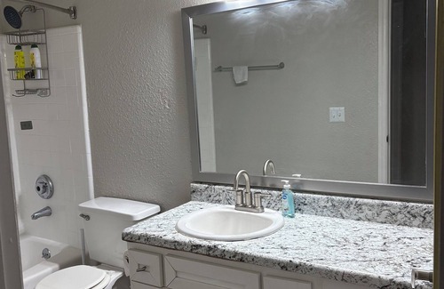 North Raleigh Apartment | Chic 1-bedroom with WiFi and AC in fantastic Raleigh