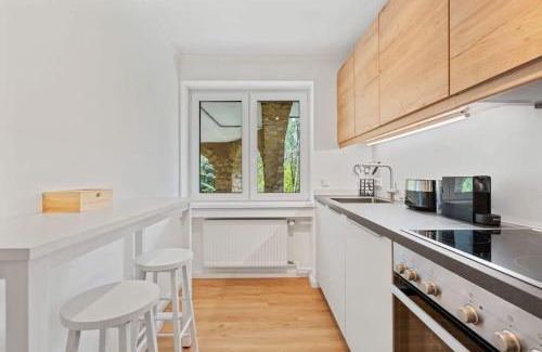 Limpertsberg Apartment | Chic 1BR Near Kirchberg & Luxembourg Centre